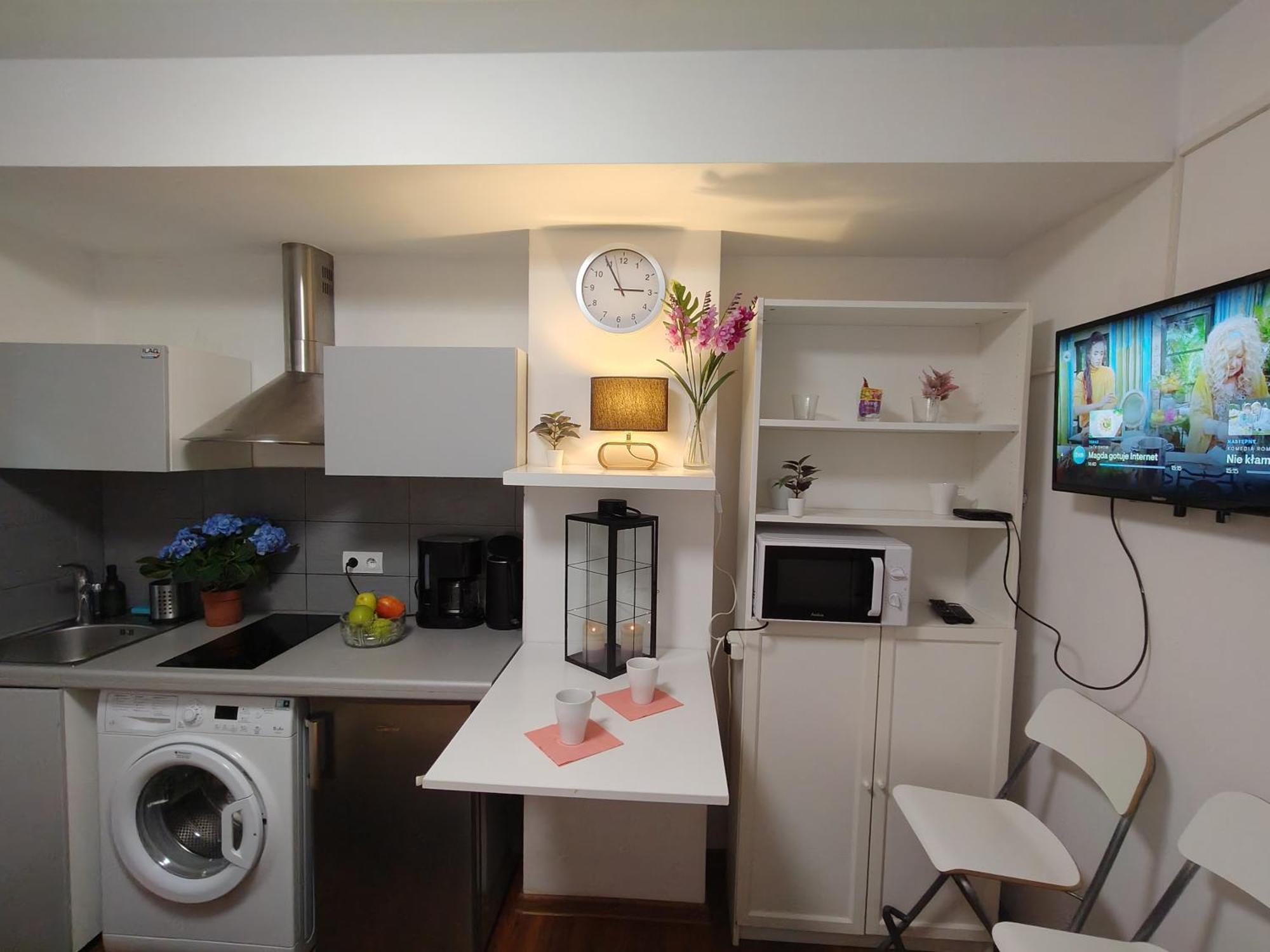 Hollidays Centrum Apartments วอร์ซอ ภายนอก รูปภาพ